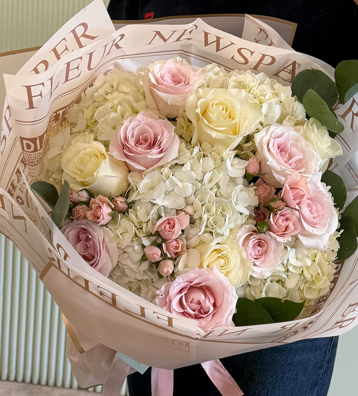 blush pink and ivory rose hydrangea bouquet luxury flower arrangement
